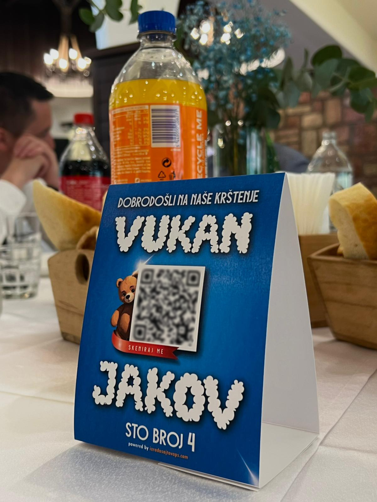 Marketing materijal slike Krštenje